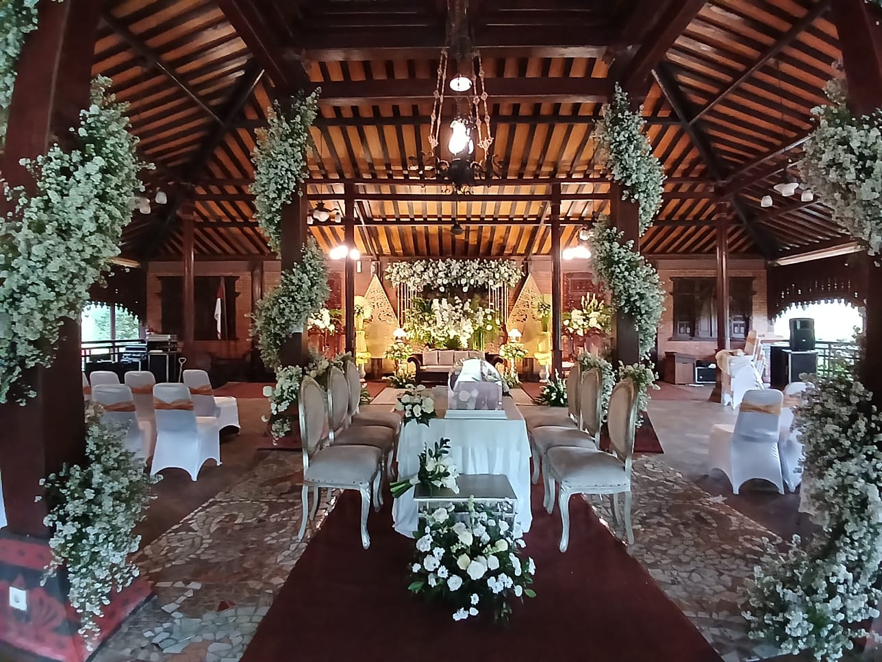 Traditional Javanese Wedding Ceremony